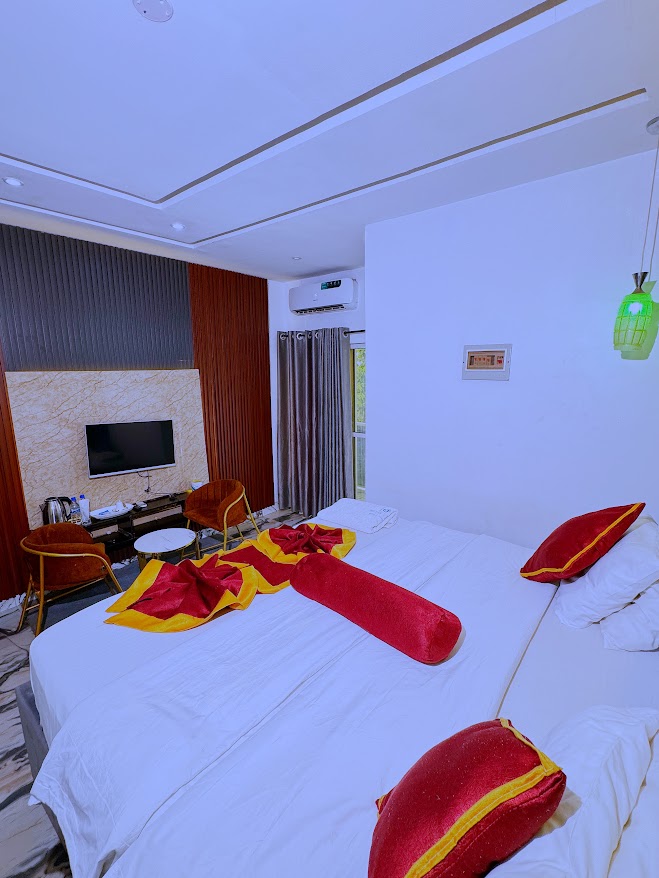 Standard room with double bed at Wilton Valley Hotel Asaba
